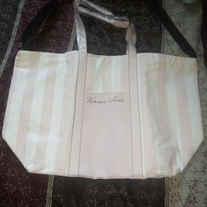 Vs pink huge zipper tote